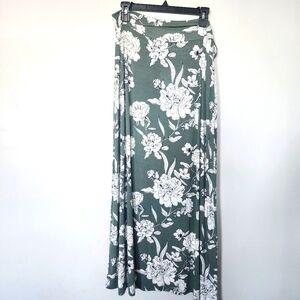 Market Spruce Green Floral Maxi Skirt Women's 2X